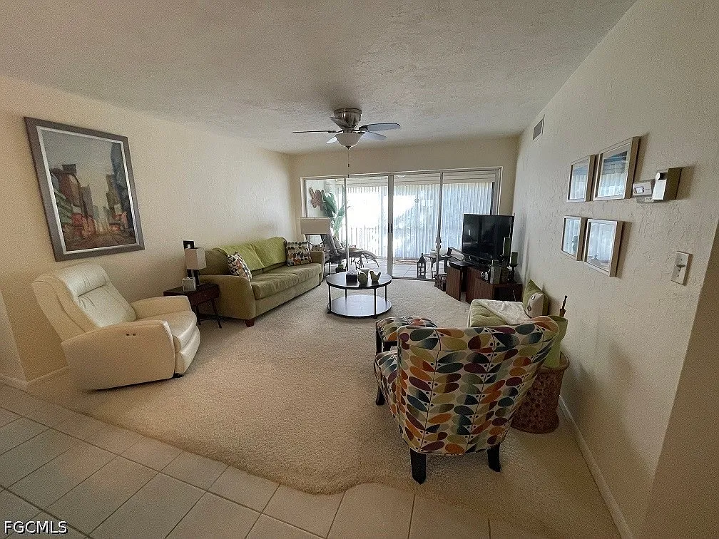 2 bed, 2.0 bath, 1220 sqft, $2,200 — Photo 4