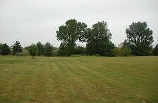 2nd image of 9050 S Pheasant Ridge Ln