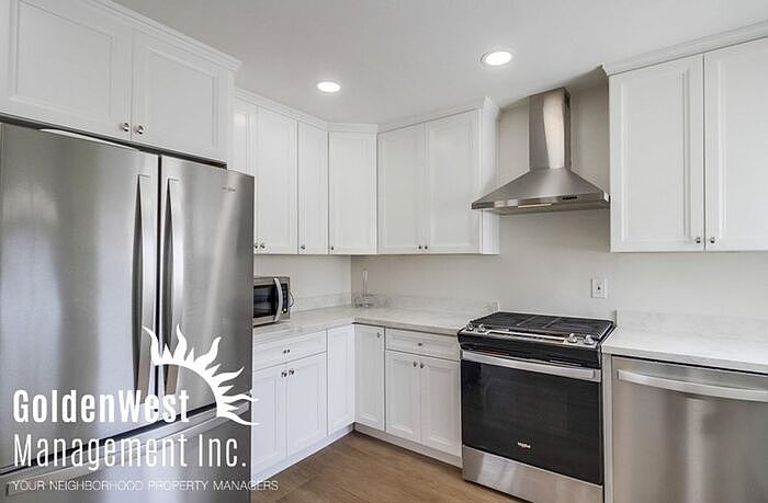 1st image of 6970 Amherst St
