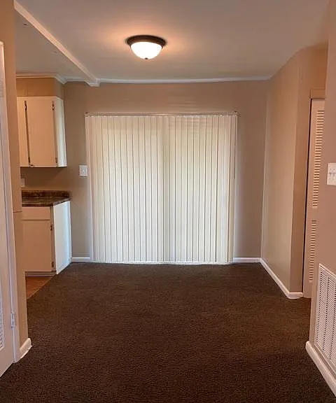 724 N Houston Rd — Photo 5