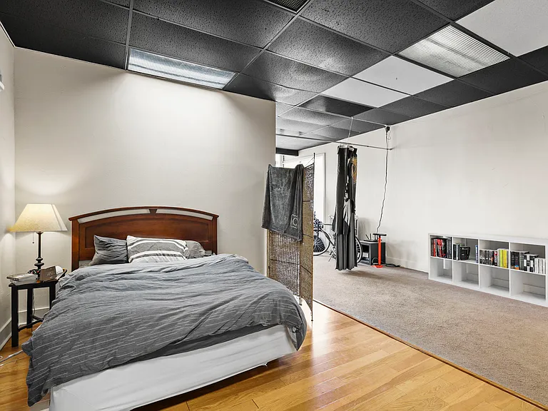 2611 University Ave #W — Photo 14