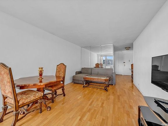 61-15 97th St APT 10L, Rego Park, NY 11374 | MLS #3475411 | Zillow