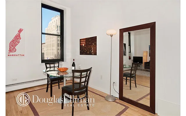 Rented by Douglas Elliman | media 37