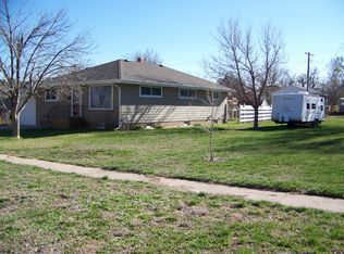 420 Ann St, Chadron, NE 69337