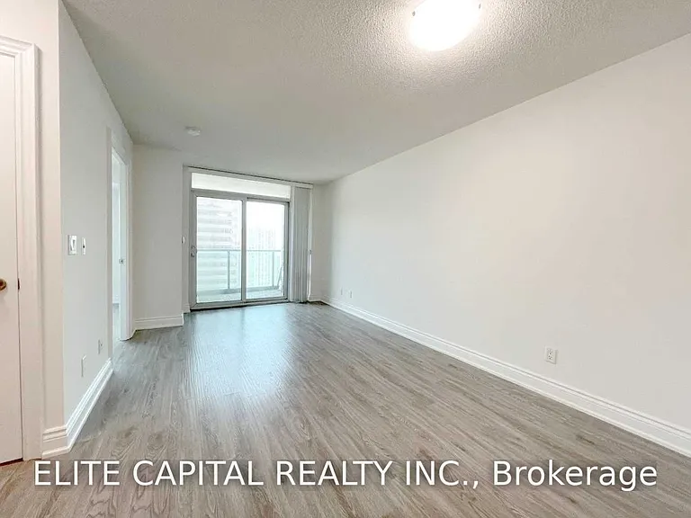15 Greenview Ave #2101 — Photo 8