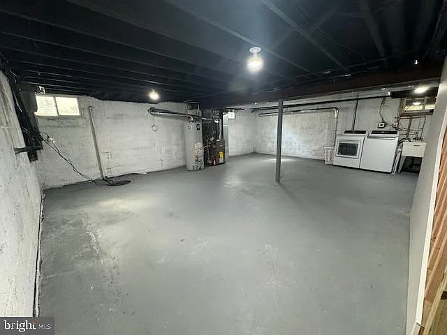 8 Cooper Ave — Photo 14