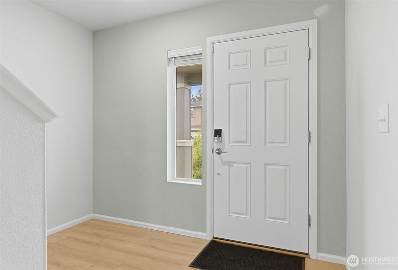 4th image of 430 NE Ridge Point Boulevard