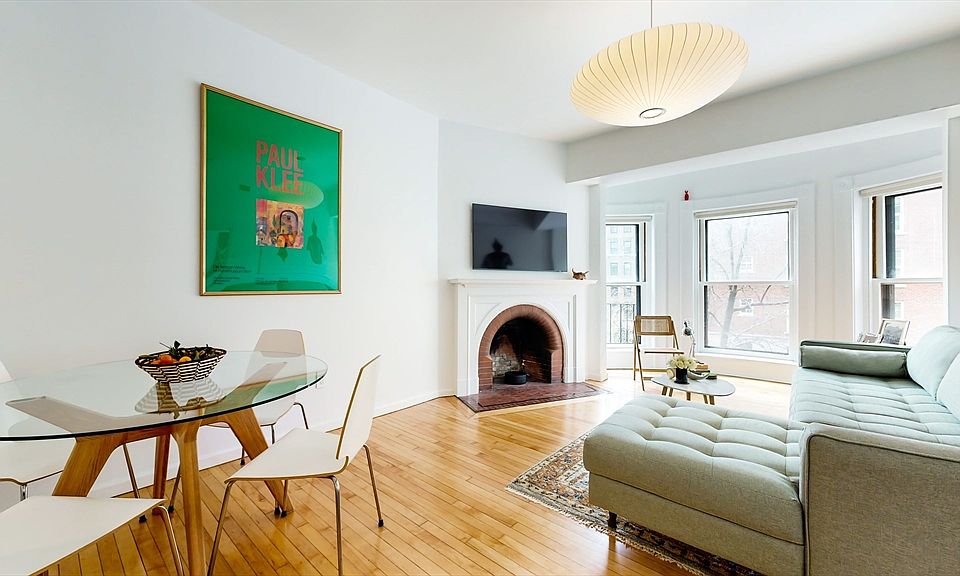 1st image of 23 Bay State Rd APT 5
