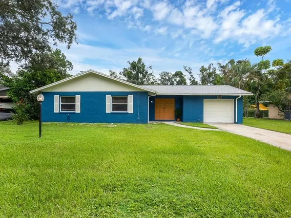 3617 Kingswood Dr, Sarasota, FL 34232