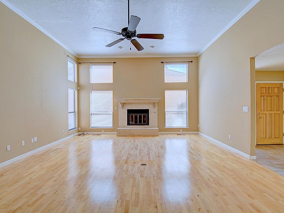 4th image of 5901 Cubero Dr NE