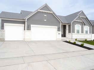 3880 W Safflower Dr, Lehi, UT 84043