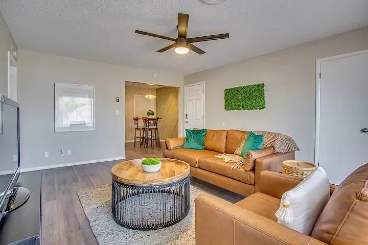 1821 Mosher Dr — Photo 3