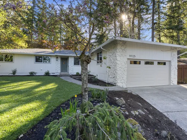 19125 SW Murphy Ct, Beaverton, OR 97078