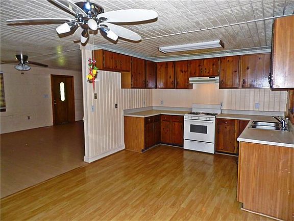 5th image of 7271 Asbury Dr