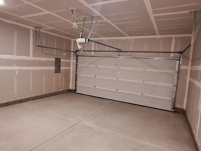 1454 NE Boxcar Dr — Photo 13