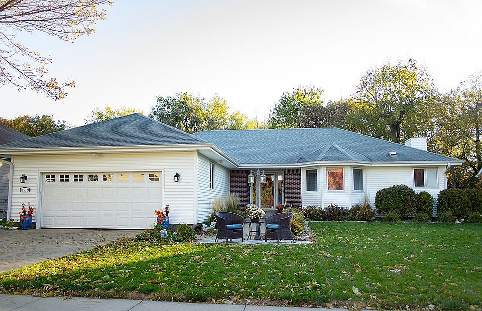 1st image of 3518 Strawberry Ln