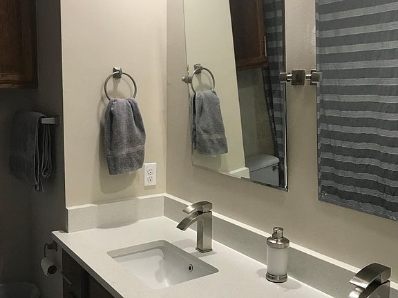 2nd image of 715 W 22nd St #305