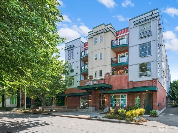 2331 42nd Avenue SW #206, Seattle, WA 98116