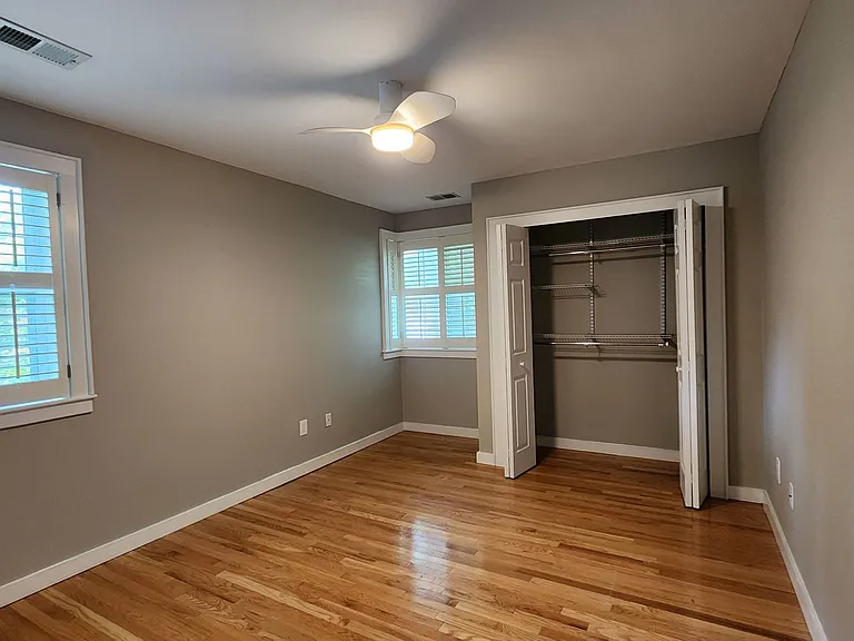 2207 Fordham Dr — Photo 19