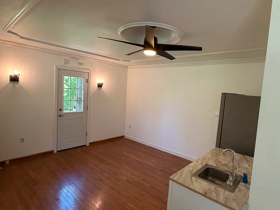 27 Van Kirk Rd #2
