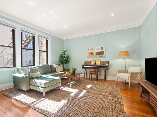 78 8th Avenue image 1 of 10