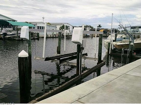 2nd image of 3013 Bowsprit Ln