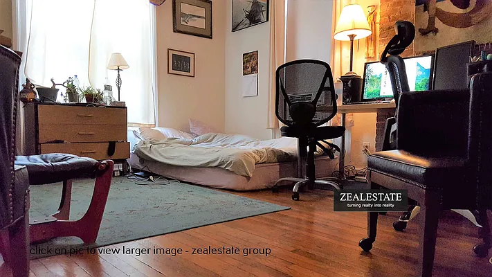 Rented by ZealEstate Group Inc | media 27