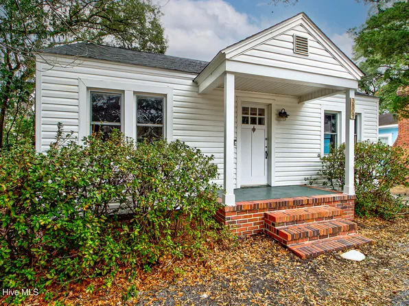 3809 Wilshire Boulevard, Wilmington, NC 28403