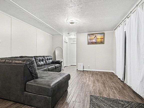 5th image of 2762 Regina St SW #338