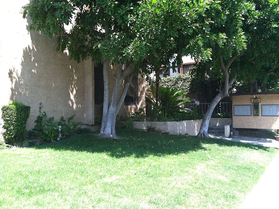 1st image of 5307 Wilkinson Ave Unit 14B