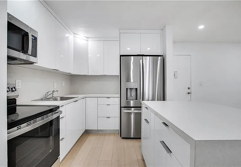 4670 W 13th Ln #411 — Photo 3