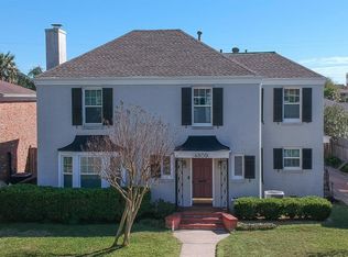 4809 Denver Dr, Galveston, TX 77551