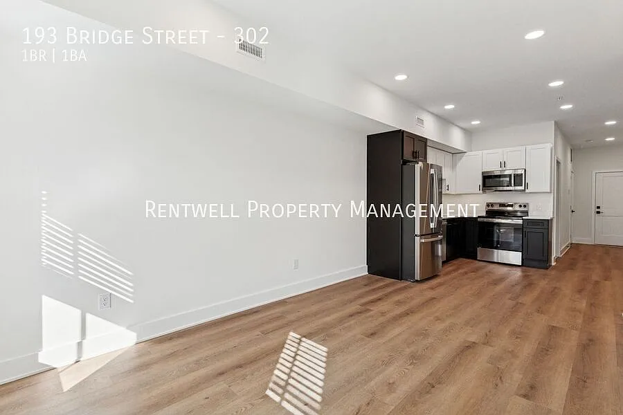 Brand New - 1 Bedroom Apartment In The Heart Of Phoenixville — Photo 4