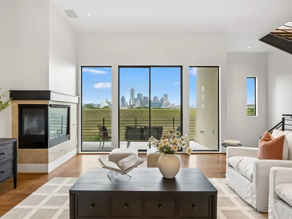 433 Trinity River Cir, Dallas, TX 75203