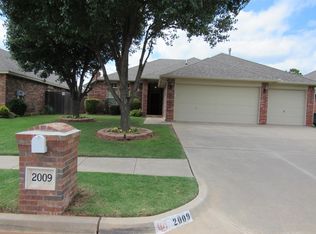 2009 Bradford Way, Edmond, OK 73003