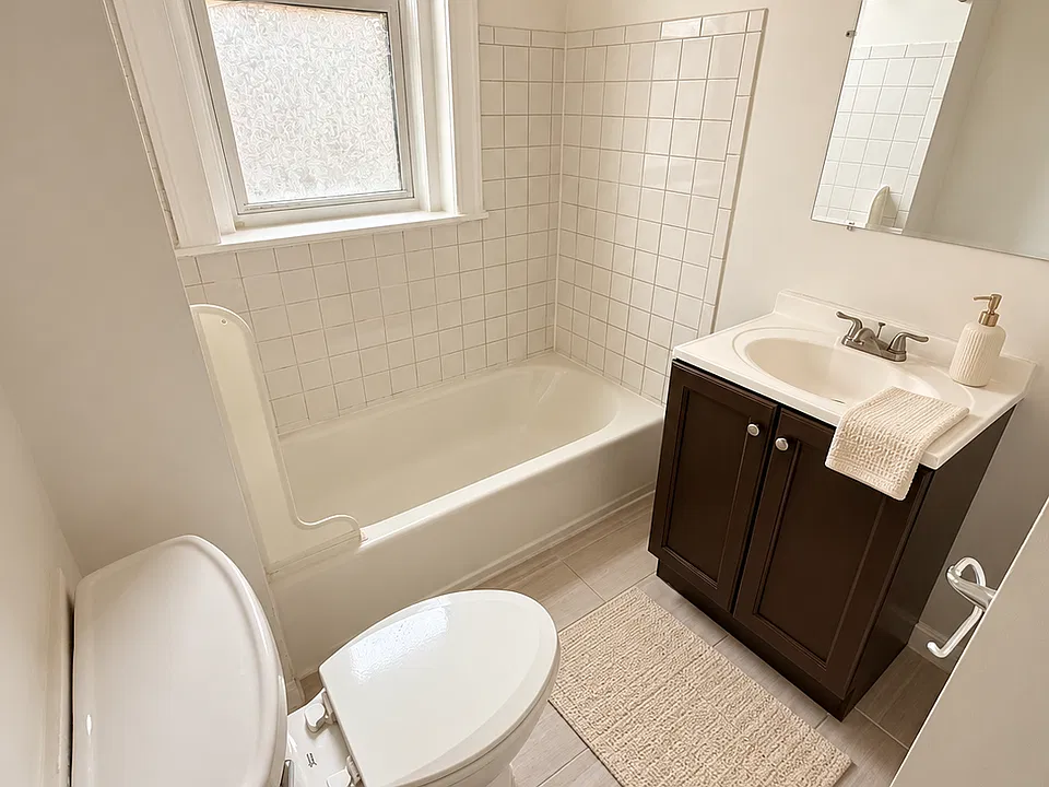 1180 Commonwealth Ave #20