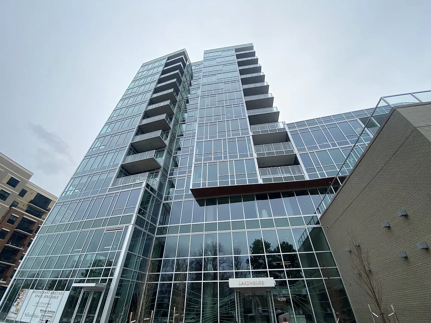 Luxury Sloan's Lake Condominium — Photo 1