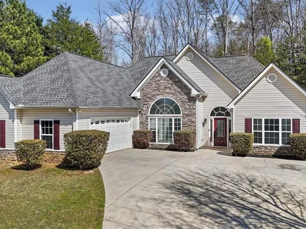 25 Cherokee Hills Dr, Rydal, GA 30171