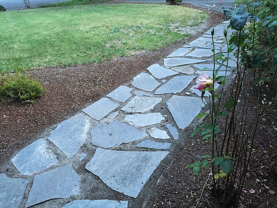 2nd image of 553 35th Ave SE