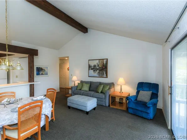 250 Hopetown Dr, Osage Beach, MO 65065