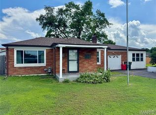 1142 Rhodes St, Madison, IL 62060