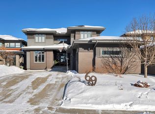 699 Howatt Dr SW, Edmonton, AB T6W3K3