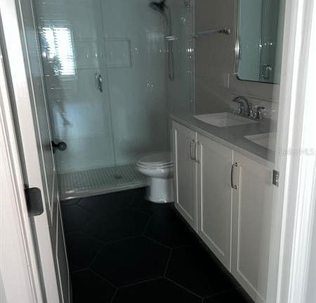 5th image of 2908 Marlberry Ln