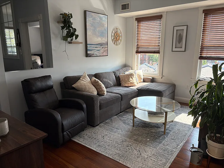 30 Story St #3 — Photo 2