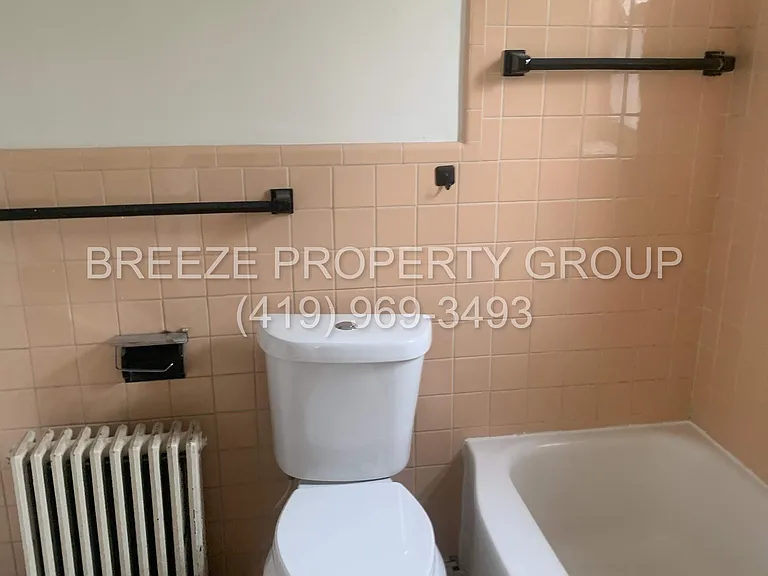 2154 Alvin St #10 — Photo 8