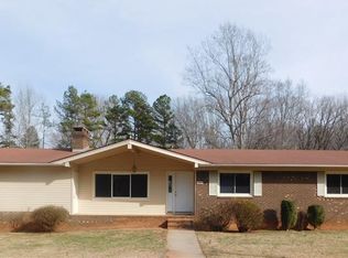 1345 Briles Dr, Asheboro, NC 27205