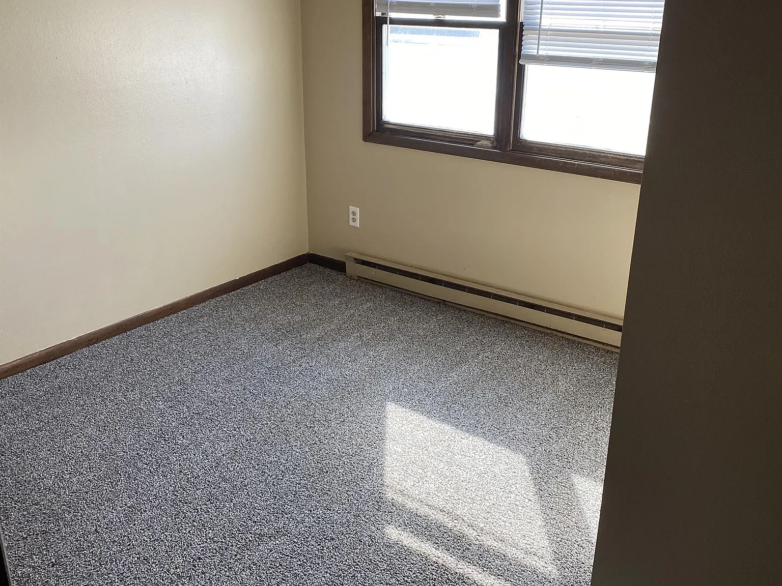 Greystone Bldg 1 - Unit 3 — Photo 3