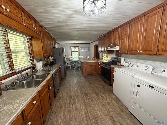 4th image of 5515 Highpoint Rd