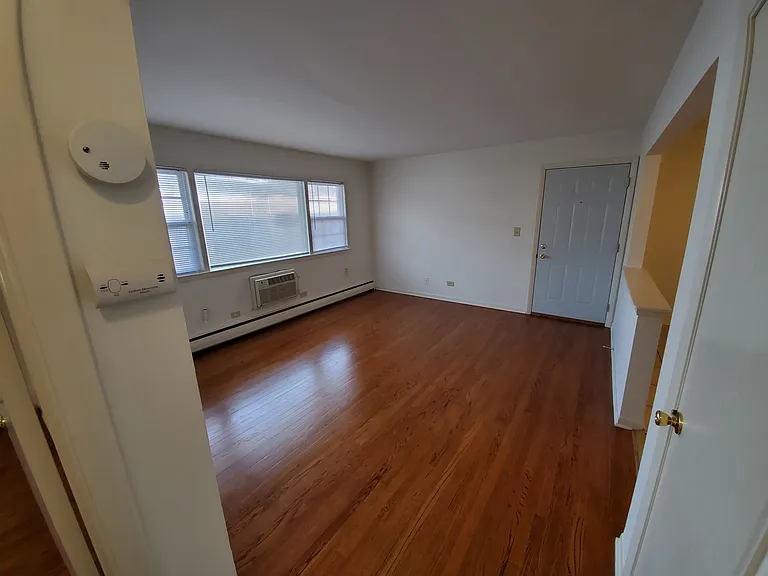 713 Lake St #2 — Photo 9