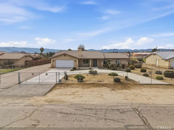 16647 Elm St, Hesperia, CA 92345